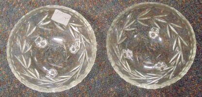 2 Glass bowls