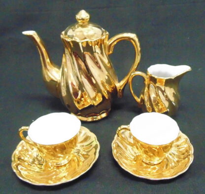 Classic Australia, Fine China, Tea for 2 Setting - Image 2