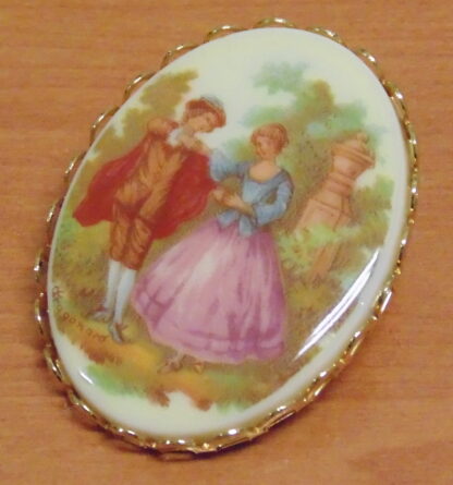 Romance Oval Broach