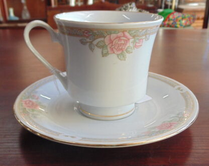 Tienshan, Cup and Saucer - Image 3