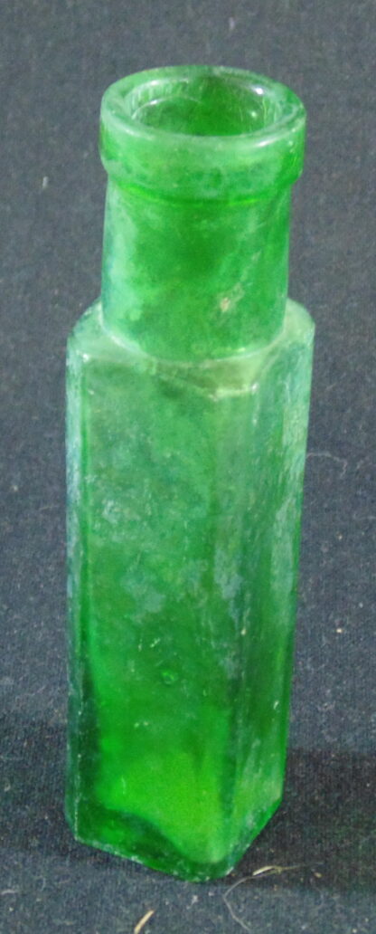 Green, Medicine, Bottle - Image 2