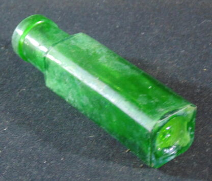 Green, Medicine, Bottle - Image 3