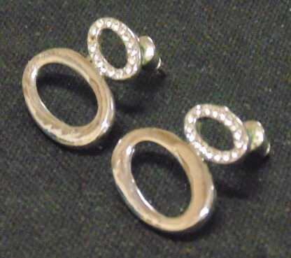 Costume Jewelry, Figure 8, Earrings