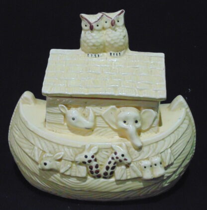 Noah's Ark Biscuit Bowl Lidded