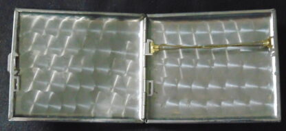 1970s Metal Cigarette case showing One Hundred Dollar US Bill Picture