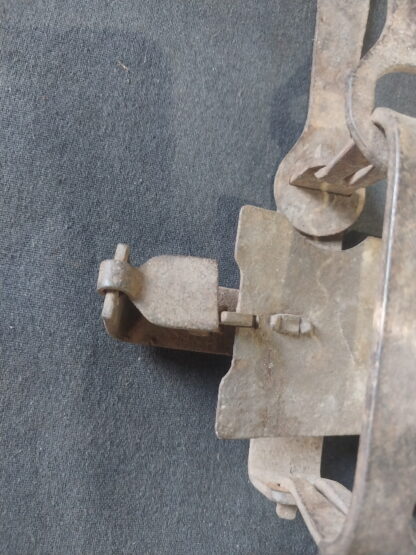 Spade Antique Rabbit / Fox Trap