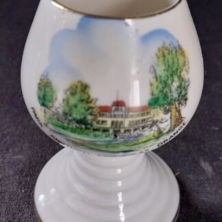 Victoria China, small Vase,Park and hotel Canobolas, Orange, NSW