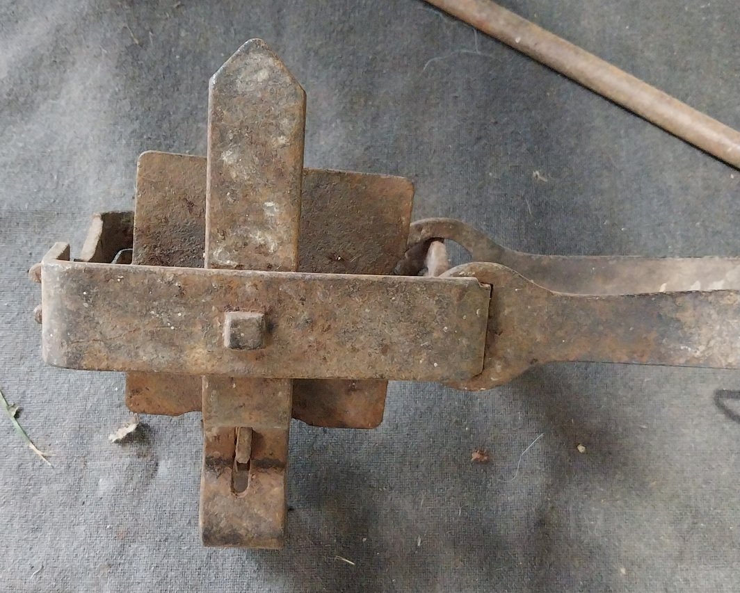 Antique Rabbit / Fox Trap